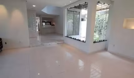 Casa com 4 quartos à venda na Centro, Centro, Lauro de Freitas por R$ 1.400.000
