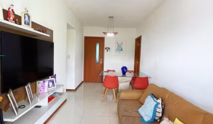 Apartamento com 3 quartos à venda na Rua Osvaldo B Pitangueiras, Pitangueiras, Lauro de Freitas, 82 m2 por R$ 530.000