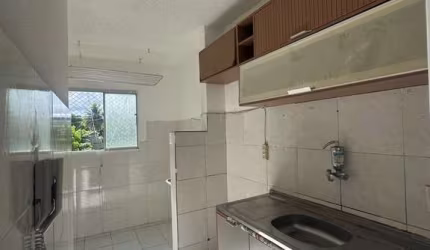 Apartamento condomínio ipitanga 2/4 centro Lauro de Freitas