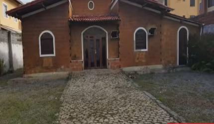 Casa com 2 quartos à venda na Rua Juracy Magalhães, 1, Pitangueiras, Lauro de Freitas por R$ 1.480.000