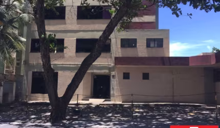 Prédio para alugar na Rua Professor Isaías Alves de Almeida, 149, Costa Azul, Salvador, 1308 m2 por R$ 70.000