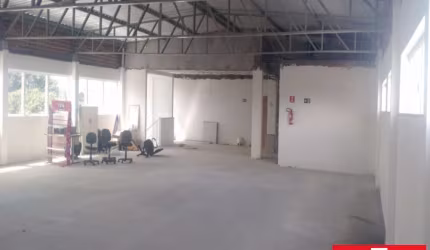 Sala comercial com 1 sala para alugar na Caminho Boa União, 7, Abrantes, Camaçari, 272 m2 por R$ 7.000