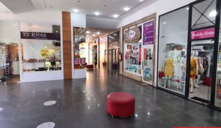 Ponto comercial à venda na Avenida Praia de Itapoan, 1, Vilas do Atlantico, Lauro de Freitas, 40 m2 por R$ 200.000