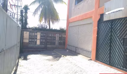 Ponto comercial à venda na Rua Silvador F. Chaves, Caji, Lauro de Freitas por R$ 330.000
