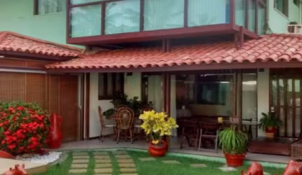Casa com 3 quartos à venda na Avenida Praia de Itapoan, Vilas do Atlantico, Lauro de Freitas por R$ 1.800.000