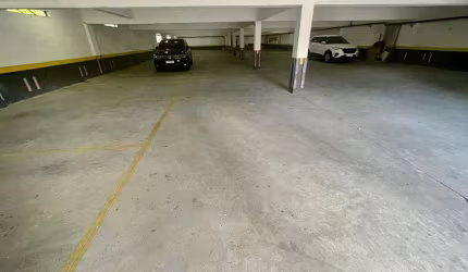 Sala Comercial à venda na Avenida Dona Cherubina Viana, Vila Santo Antônio, Cotia - SP