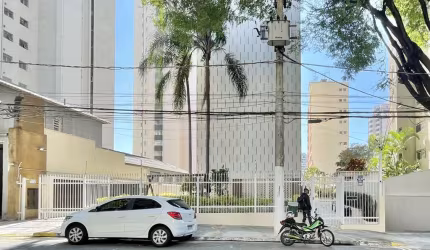 Apartamento à venda na Rua Fábia, Vila Romana, São Paulo - SP