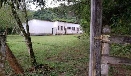 Sítio à venda na Estrada do Aviário, Xerém, Duque de Caxias - RJ