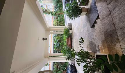 Apartamento à venda na Rua das Laranjeiras, Laranjeiras, Rio de Janeiro - RJ