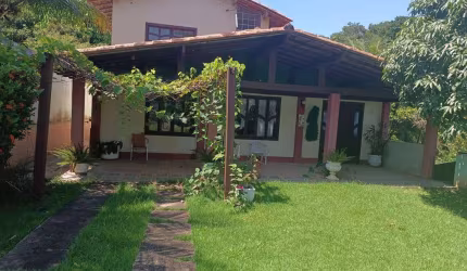 Casa à venda na Rodovia do Sol, Bela Vista, Guarapari - ES