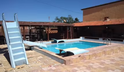 Casa à venda na Rua Milton José Correia, Caneca Fina, Guapimirim - RJ