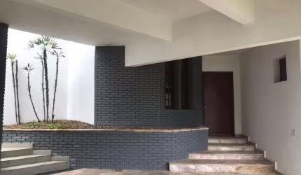 Casa de Condomínio à venda na Alameda Brasil, Alphaville Residencial Dois, Barueri - SP