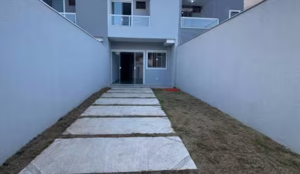 Casa à venda na Rua Mata Machado, Piam, Belford Roxo - RJ