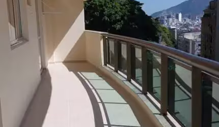 Apartamento à venda na Rua Presidente Alfonso López, Lagoa, Rio de Janeiro - RJ