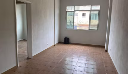 Apartamento à venda na Rua Drumond, Olaria, Rio de Janeiro - RJ