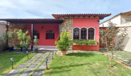 Casa à venda na Estrada da Igreja Velha, Vila Santa Alice, Duque de Caxias - RJ