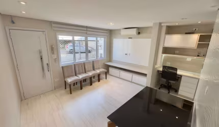 Casa de Vila à venda na Rua Elias Assad Chedid, Vila Mariana, São Paulo - SP