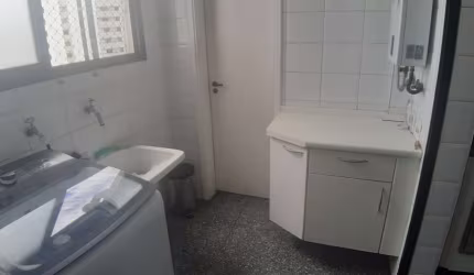 Apartamento à venda na Rua Pantojo, Vila Regente Feijó, São Paulo - SP