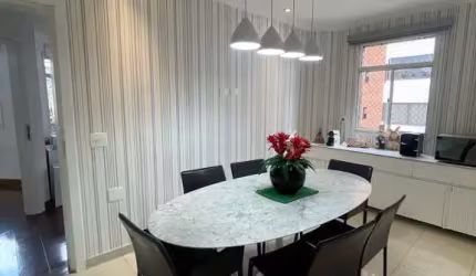 Apartamento à venda na Rua Gaivota, Moema, São Paulo - SP