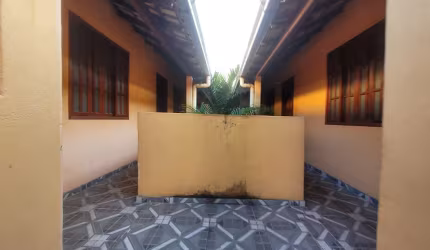 Casa à venda na Rua Inácio Sarmento, Boaçu, São Gonçalo - RJ