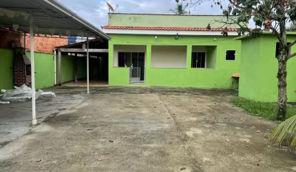 Casa à venda na Rua Alimane, Parque Paulista, Duque de Caxias - RJ