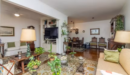 Apartamento à venda na Rua Iaiá, Itaim Bibi, São Paulo - SP