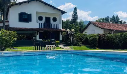 Casa à venda na Rua A, Iconha, Guapimirim - RJ