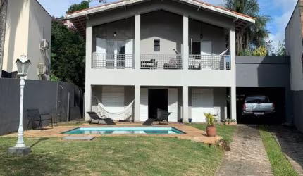 Casa à venda na Rua Azaléia, Jardim Bolívia, Jandira - SP