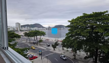 Apartamento para alugar na Avenida Atlântica, Copacabana, Rio de Janeiro - RJ