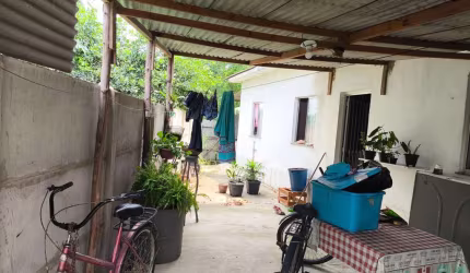Casa à venda na Rua Vinte e Um de Abril, Vila Santa Alice, Duque de Caxias - RJ