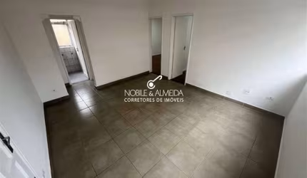 Apartamento à venda na Rua Júlio Conceição, Vila Mathias, Santos - SP