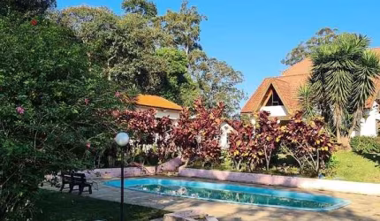 Chácara para alugar na Rua Botacudos, Jardim São Miguel, Cotia - SP