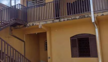 Casa para Venda em Jacareí, Jardim Nova Esperança, 4 dormitórios, 1 suíte, 2 banheiros, 4 vagas