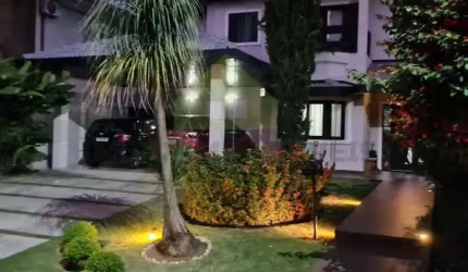 Casa em Condomínio para Venda em Jacareí / SP no bairro Jardim Altos de Santana I