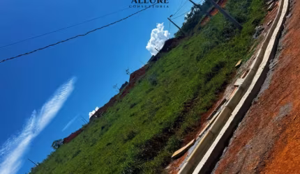 TERRENO Á 5 MINUTOS DA REPRESA