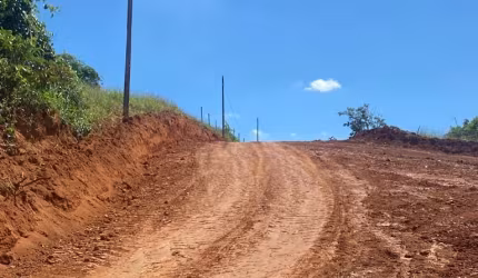 45T-SEU TERRENO EM IGARATÁ