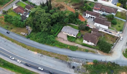 Terreno Comercial e Industrial