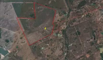 Vendo sitio com 194 hectares poco artesiano e energia