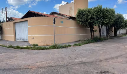Casa sobrado à venda no Bairro Morada do Ouro- Cuiabá
