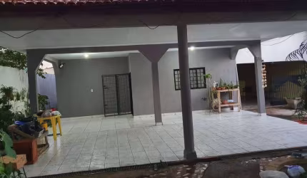 Vende-se casa no Bairro Areão Cuiabá