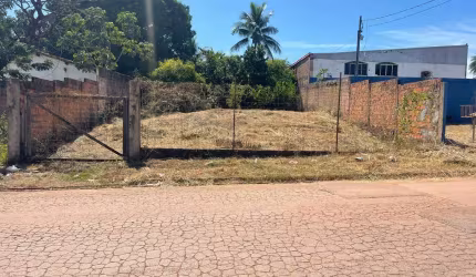 Terreno comercial no bairro CPA II a venda