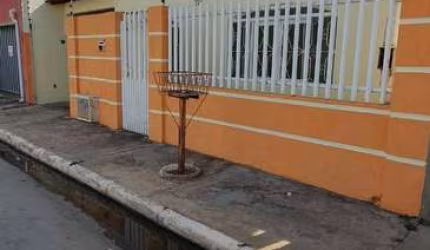 Seu Lar no Coração de Várzea Grande: Casa no Bairro Cristo Rei