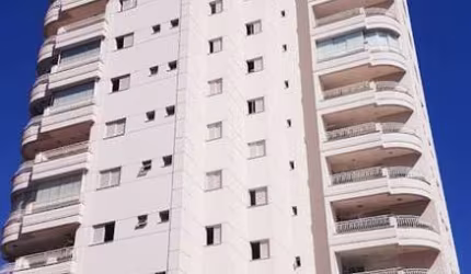 Apartamento bairro Duque de Caxias próximo shoppings Goiabeiras e Estação