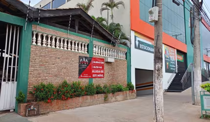 Salão Comercial Avenida   XV de Novembro