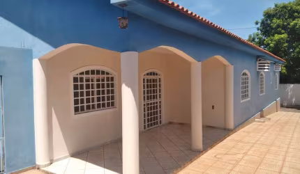 Casa no Bairro Areão região Central