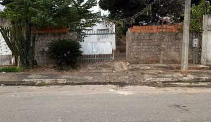 Casa à Venda – Bairro Dr. Fábio 2, Cuiabá