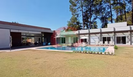 Belíssima Casa à venda no Condomínio Recanto dos Pássaros - Indaiatuba/SP