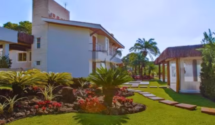 Casa Mobiliada para Venda em Atibaia, vila santista, 4 dormitórios, 4 suítes, 6 banheiros, 4 vagas