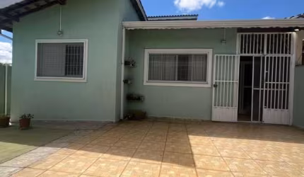 Casa para Venda em Atibaia, jardim das palmeiras, 2 dormitórios, 2 suítes, 3 banheiros, 2 vagas