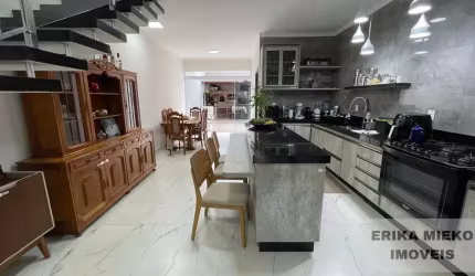 Casa para Venda em Atibaia, jardim suely, 3 dormitórios, 1 suíte, 3 banheiros, 2 vagas